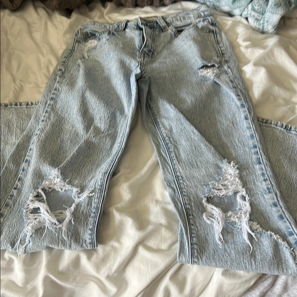 Eunina Blue Distressed Boyfriend Jeans